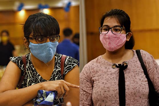 (L-R) Barsha Mondal, a first-year postgraduate student of English at Calcutta University and Stuti Barua, a third-year Microbiology student at St. Xavier’s College. 