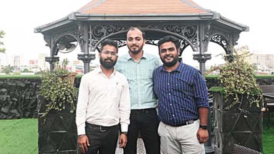 (L-R): Sailesh Goyal, Saras Agarwal and Niraj Goel