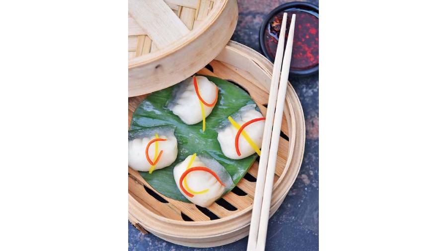Love dim sums?  Try the water chestnut cream cheese dumplings stuffed with soft and delicious cream cheese.  Put it in your mouth and let it dissolve.
