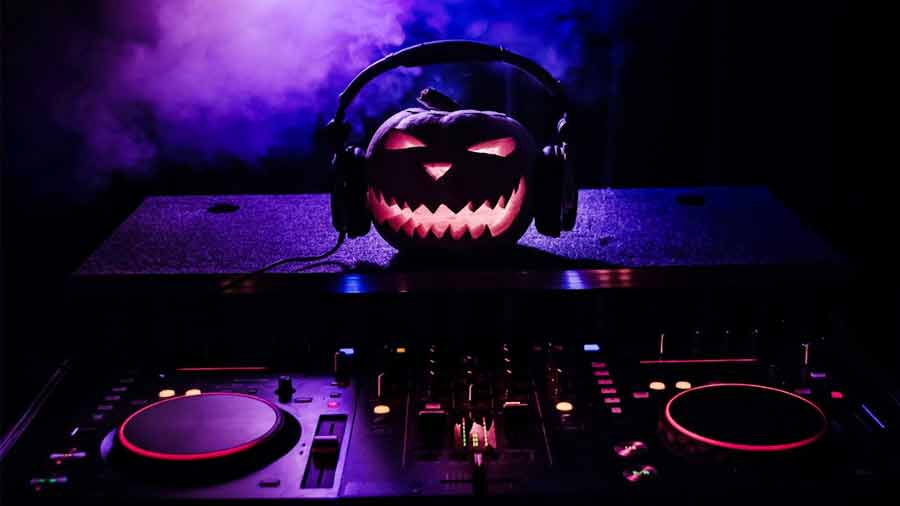 The perfect playlist for your Halloween party