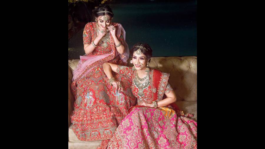 Diwali Fashion  Diwali lookbook by actresses Richa Sharma and Sayani Datta  - Telegraph India