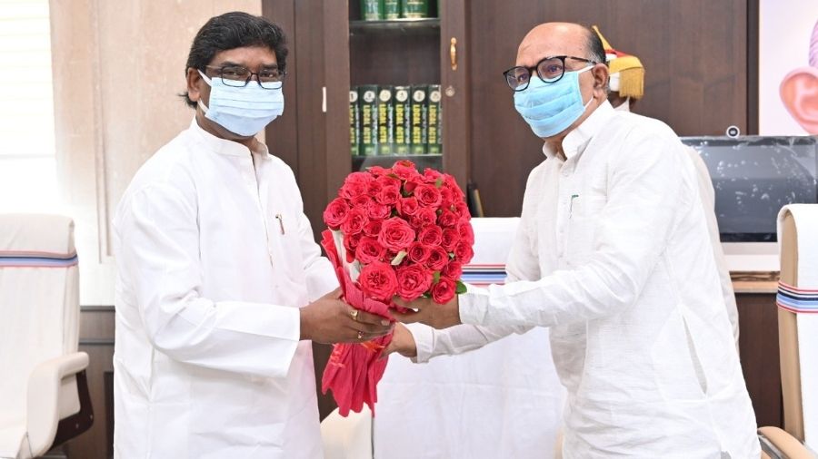 Chief minister Hemant Soren greets Speaker Rabindranath Mahto with a bouquet before the start of the monsoon session of the Assembly in Ranchi on Friday. 