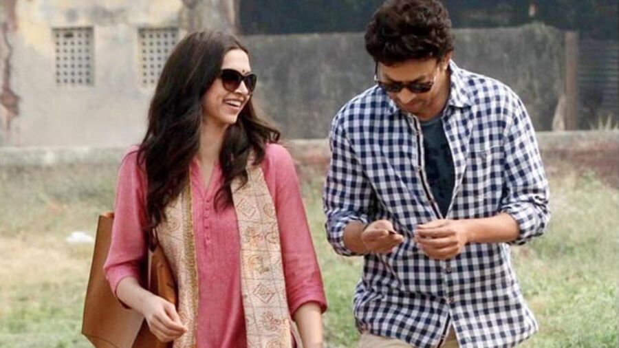 Deepika Padukone and Irrfan Khan in a still from Shoojit Sircar's Piku.