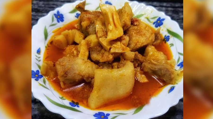 Naga Pork Curry by Swadkahon