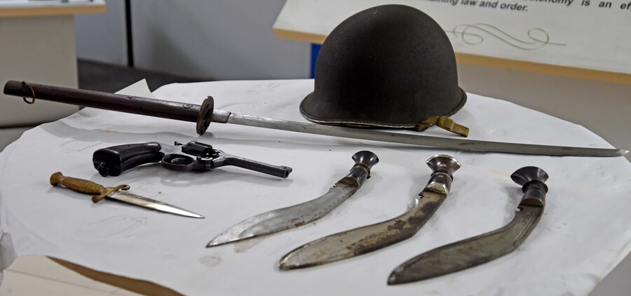 These weapons were given to Lieutenant Colonel G. Bhattacharya, who had served in the Royal Indian Army during the Second World War, by a German soldier 