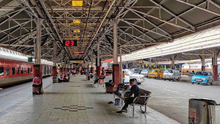 The passengers, mainly those who use local trains to go to their workplaces in Kolkata, are protesting from Monday by blocking tracks at different stations in Hooghly alleging that the irregular services of trains were causing them difficulties