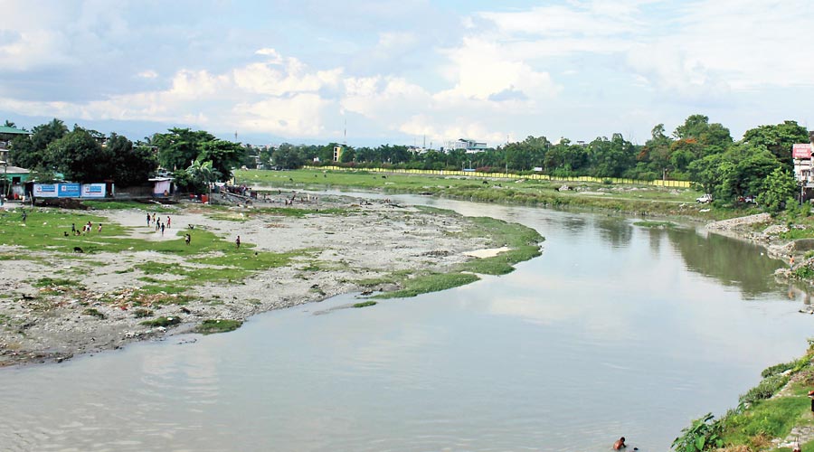 A stretch of the Mahananda, the principal river that flows through Siliguri.