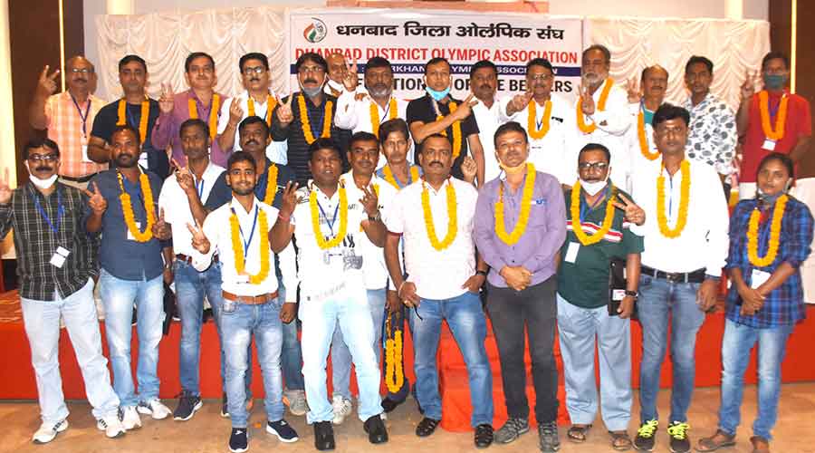 The newly elected office bearers of Dhanbad District Olympic Association on Sunday.