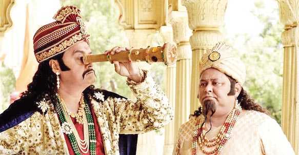 Saswata Chatterjee and Kharaj Mukherjee in the film