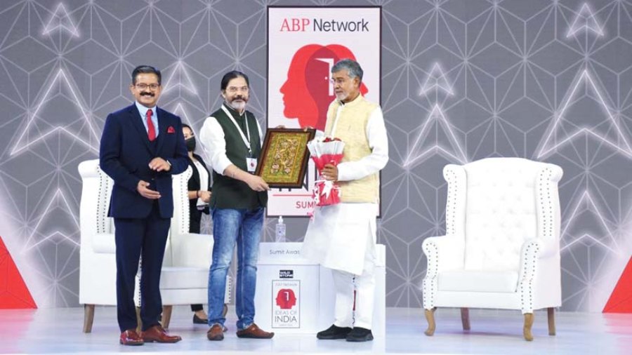 Nobel laureate Kalyan Satyarthi gets felicitated