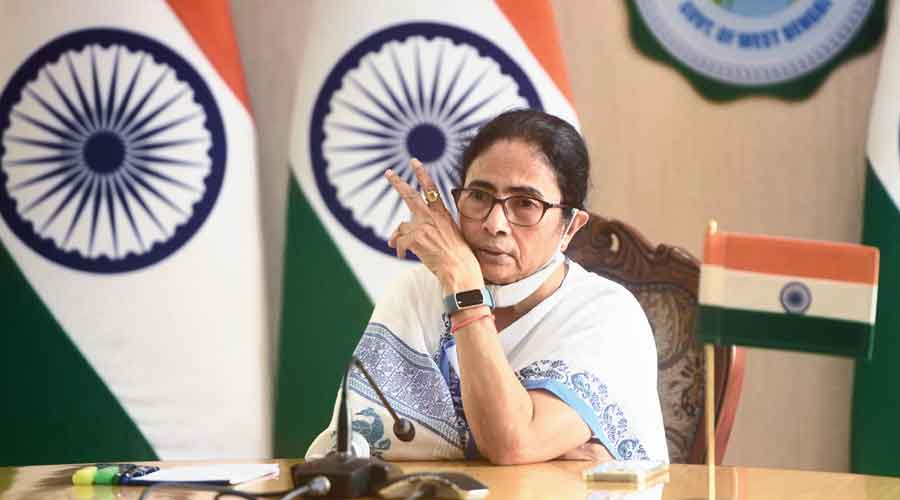 Mamata Banerjee intends to introduce a common colour code for school uniforms