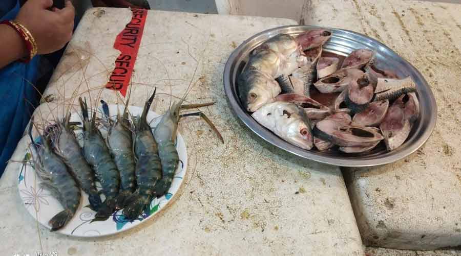 Chingri or ilish? In Mawa, there’s no debate