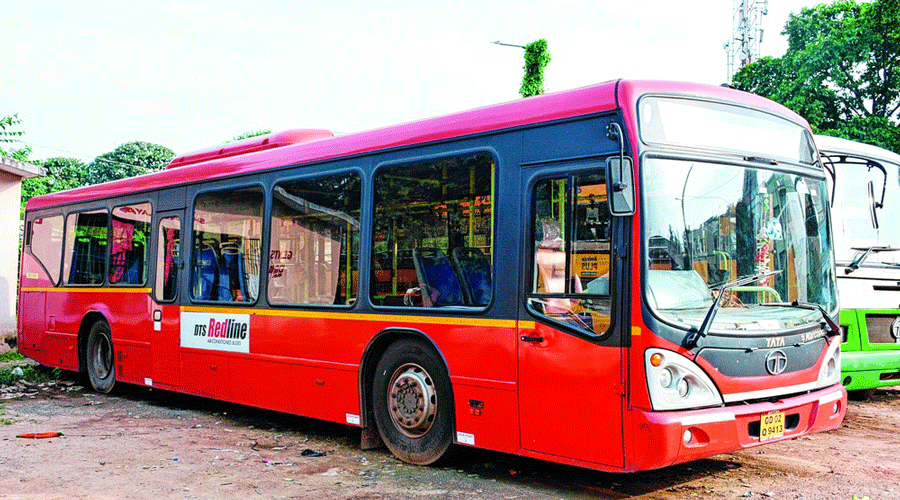 Cuttack | Bus conductor saves 40 passengers in Puri district ...