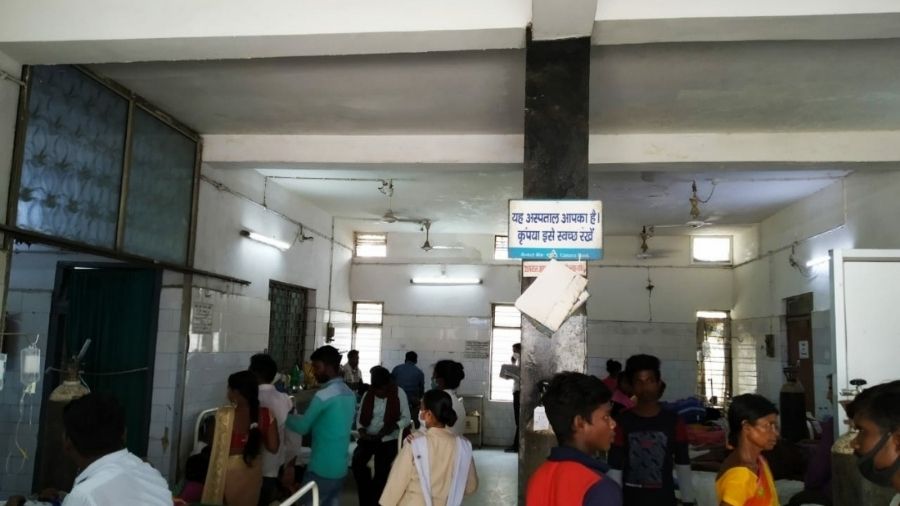 Suspected sunstroke patients pour at the Emergency ward of the MGM medical college hospital on Thursday. 