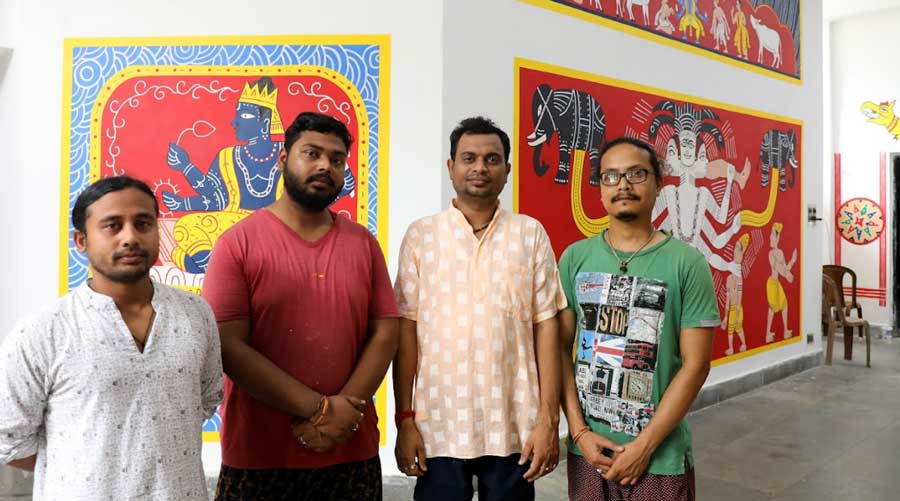 (L-R) Artists Rajib Kakoti, Kishore Kumar Mondal, Sujit Das and Manoj Kumar Saikia at Kolkata’s Aikatan Cultural Complex 
