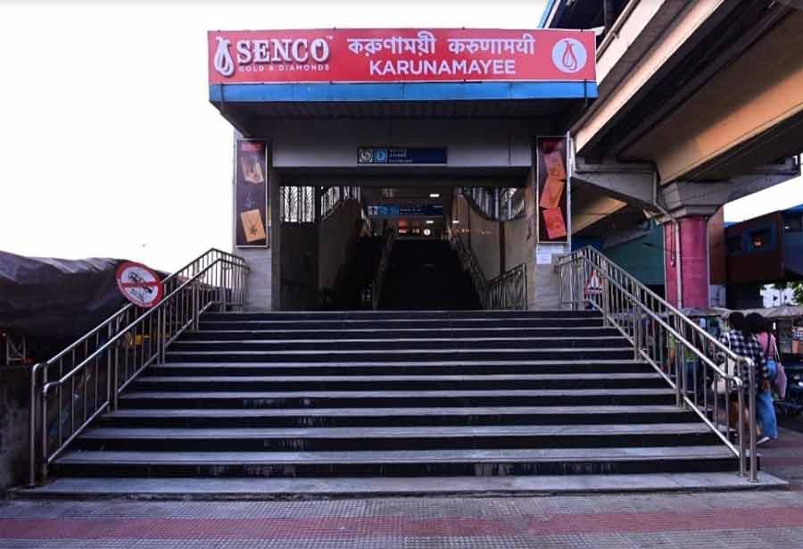 The entrance to the Karunamoyee Metro station. The station has been co-branded and will now be known as Senco Gold & Diamonds Karunamoyee station. Metro Railway, Kolkata uploaded this photograph on their Facebook page on Wednesday