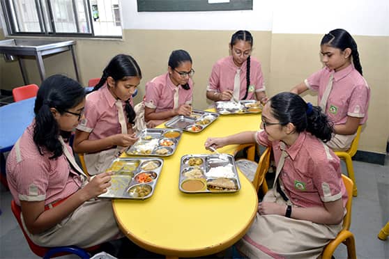 Children were also made aware of the harm caused by junk food. In order to promote balanced diet, healthy lunch was served to the students at school that they enjoyed eating together.