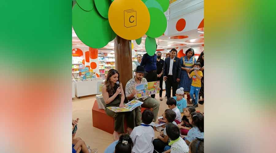 Soha Ali Khan and Kunal Kemmu read from their book