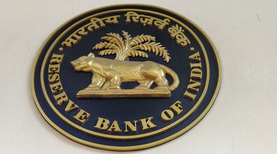 Pressure on RBI to check yields