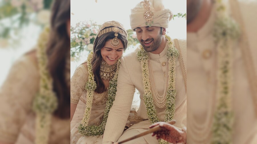 Ranbir Kapoor And Alia Bhatt's Wedding Album Revealed - Punekar News