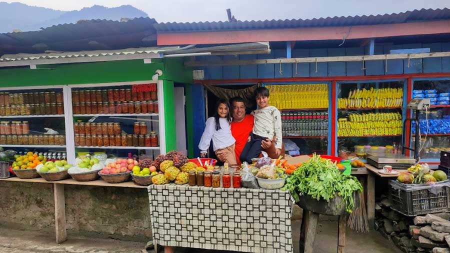 Fresh organic fruits and friendly locals are what great road trips are made of 