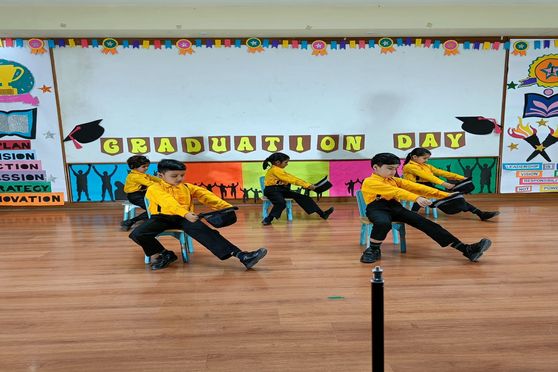 KIIT World School, Gurugram, celebrated Graduation Day to applaud the young enthusiastic learners of class Pre-Primary for their commendable performance. Students were handed over scrolls for entering the first class from the pre-primary wing.