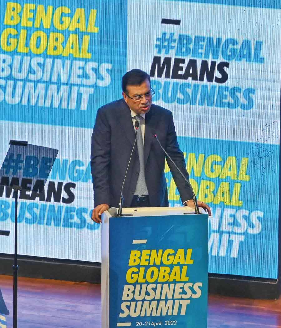 RPSG Group chairperson Sanjiv Goenka addresses the gathering at the Bengal Global Business Summit on Wednesday. 