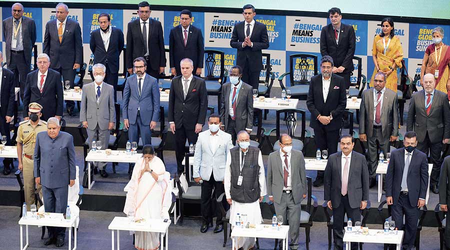 Governor Jagdeep Dhankhar, chief minister Mamata Banerjee and other dignitaries at the Bengal Global Business Summit on Wednesday. 