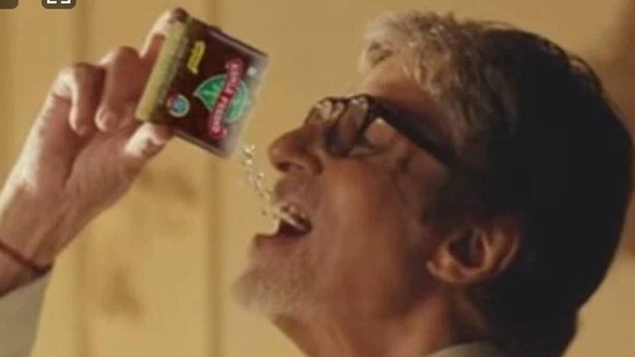 Amitabh Bachchan in Kamla Pasand ad