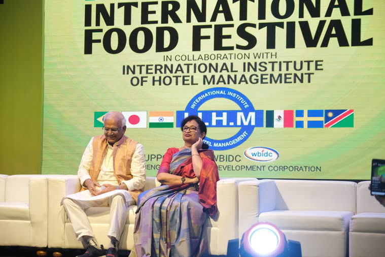 State ministers Chandrima Bhattacharya and Sovandeb Chattopadhyay were the chief guests at the inauguration ceremony of the International Food Festival 2022. The three-day event is presented by the Confederation of Indian Industries (CII) and supported by the West Bengal Industrial Development Corporation (WBIDC)
