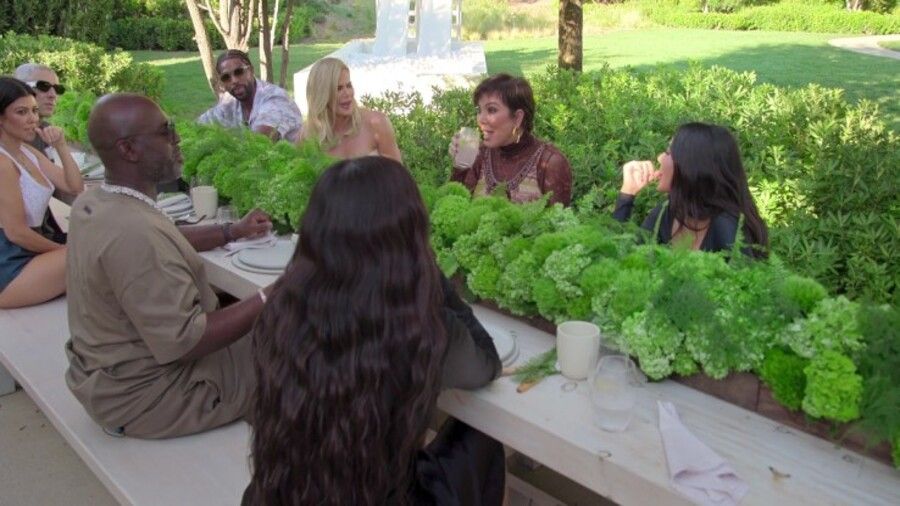 The Kardashians at lunch 
