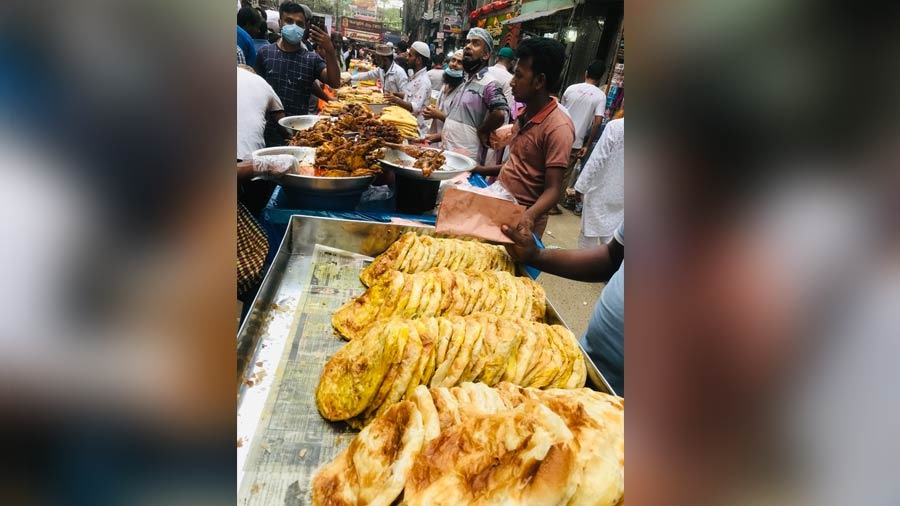 The paratha spread at Chowkbazar includes keema paratha, chicken paratha, egg paratha, and Mughlai paratha. Beside that, there is murg musallam and mutton leg roast 