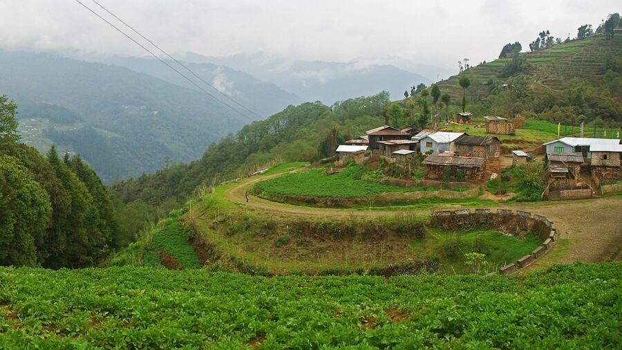 Okhrey is a picturesque hamlet about nine kilometres from the sanctuary in west Sikkim
