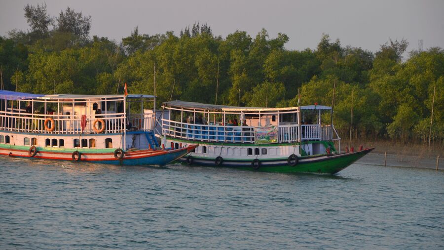 A new port deep within the mangrove forest of the Sunderbans was chosen to replace Calcutta’s port and the nearby village named Canning in the 1850s