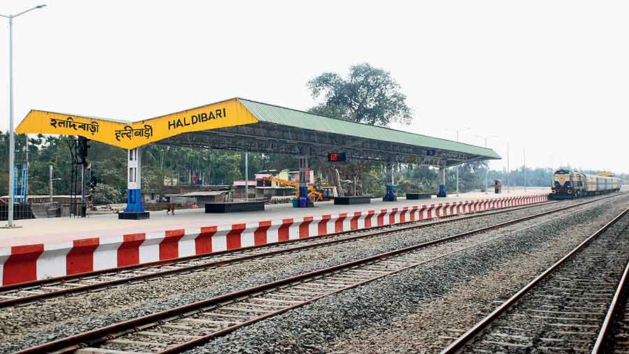 new jalpaiguri railway station