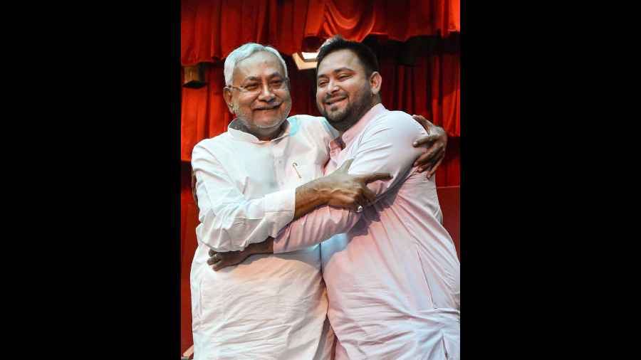 Bihar: Deputy CM plays the job plank 