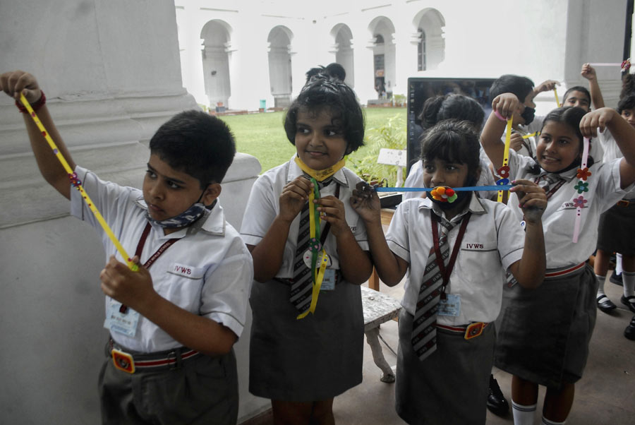 Schoolchildren attend a rakhi-making workshop at the Indian Museum on Wednesday. The Indian Museum held the workshop in collaboration with Sanskar Bharati Paschimbanga, Autism Society West Bengal, Indus Valley World School and Momscares.