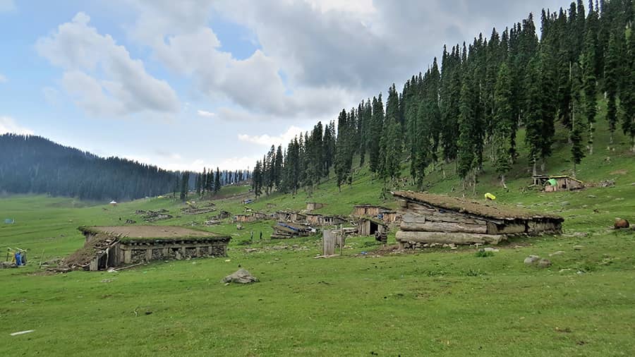 Gujjar huts in Bangus Valley
