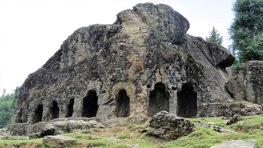 Satbaran at Kalaroos village, Lolab Valley