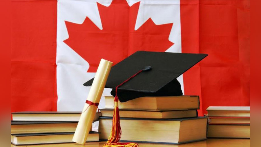  Canada's popularity as a destination for overseas learning has plunged over the last year due to rapid rejection of student visas