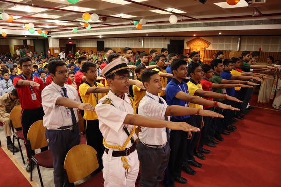 MCKV celebrated independence day with an impressive programme comprising the flag-hoisting ceremony and a cultural programme at the school campus on 15 August 2022. ​​An important feature of the day was the Prefects’ Investiture Ceremony which included oath-taking by the newly appointed student leaders. The programme also featured striking mono-acting depicting two freedom fighters –Bhagat Singh and Ram Prasad Bismil, and the distribution of prizes to the winners of inter-house competitions.