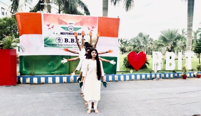 Students of BBIT and JIMSH, Kolkata conducted a cultural performance in honour of the 76th Independence Day celebration at the campus. 