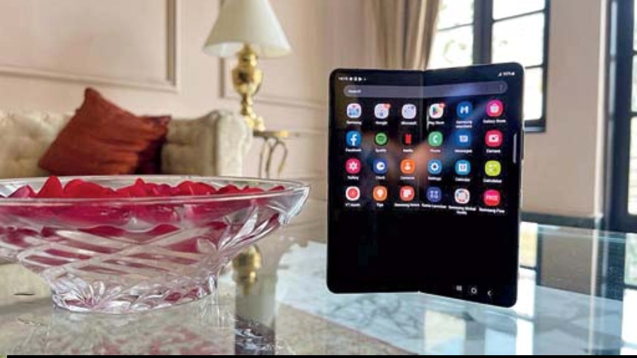 Samsung Galaxy Z Fold4 delivers a lot of software chops to match the excellent hardware. 