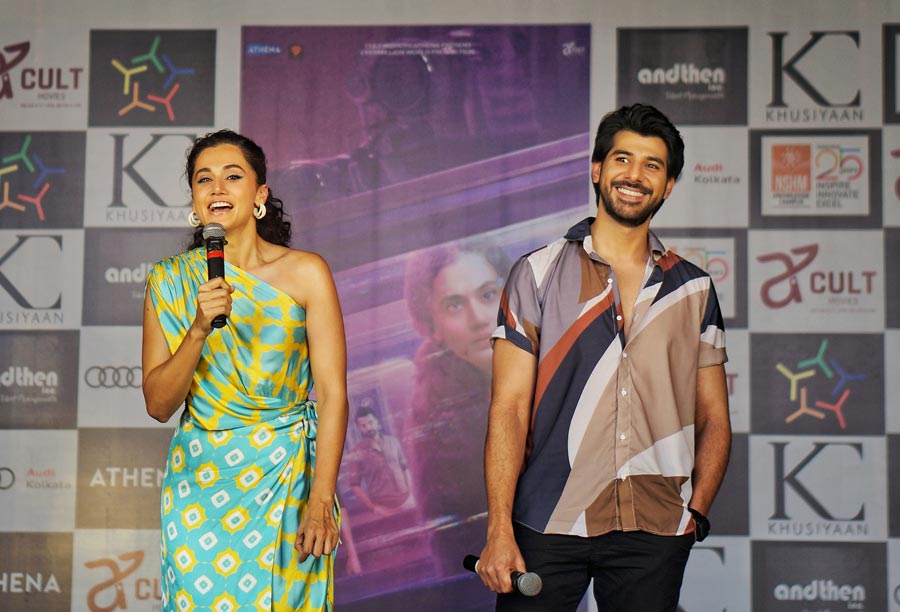 Actress Taapsee Pannu and actor Pavail Gulati promote their next film ‘Dobaaraa’, a mystery thriller, at NSHM Knowledge Campus in Behala on Thursday. The movie, which is directed by Anurag Kashyap, will hit theatres tomorrow.