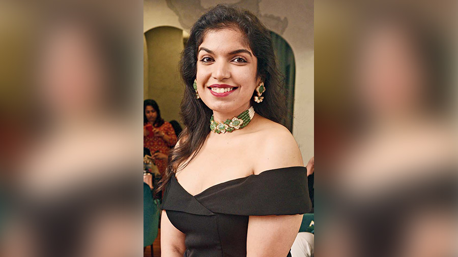 “I am actually not a jewellery person. My personal aesthetics and way of dressing is very different. But I do enjoy wearing jewellery on very rare occasions,” said Urvika Kanoi, chef entrepreneur. “I think polki is my go-to and I am a very big earring person. I mostly wear just earrings or bracelets. My favourite inherited jewellery is the tagri, a traditional Marwari jewellery tied around the waist. I wish to possess a pretty choker someday. The first jewellery item that I bought for myself was a bracelet from Harshita. At work, I just wear earrings and a watch as accessories,” added Urvika.