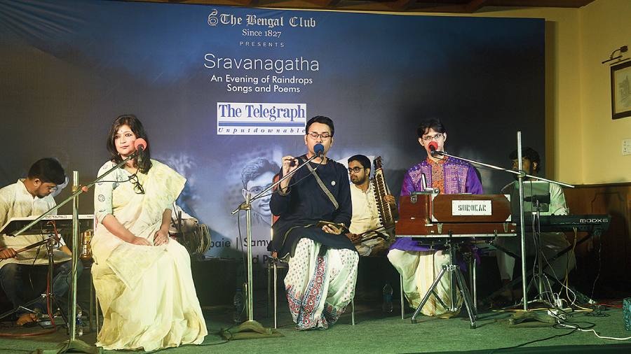 (L-R) Sahana Bajpaie, Samya Karpha and Sounak Chattopadhyay
