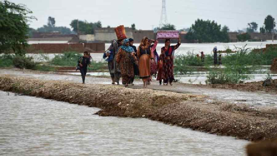 Pak flood: Death toll around 1,100