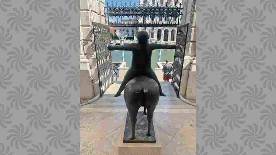 Peggy Guggenheim Museum, Grand Canal Venice