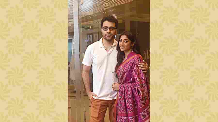 Abir Chatterjee and Paoli Dam. “The use of music and the way visuals supplement a story is very special in ID’s films. The songs move you,” said Abir at the premiere.