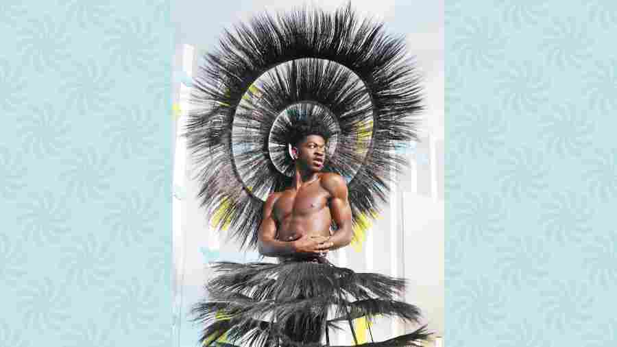 We are not judging the look as good or bad, but when we are talking bold looks, Lil Nas X’s red carpet appearance sure deserves a mention. The Industry Baby hitmaker stunned everyone in a two-piece Harris Reed ensemble. If bare body is not bold, what is?